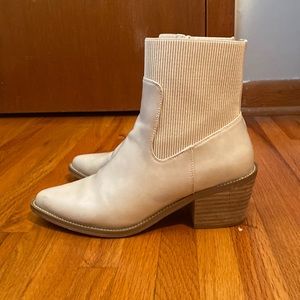 Dolce Vita cream booties size 8.5.